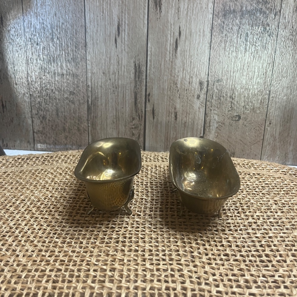 Vintage Brass Bathtub Salt Cellars Set of 2 Mini Clawfoot Tub Decor - Picture 6 of 7